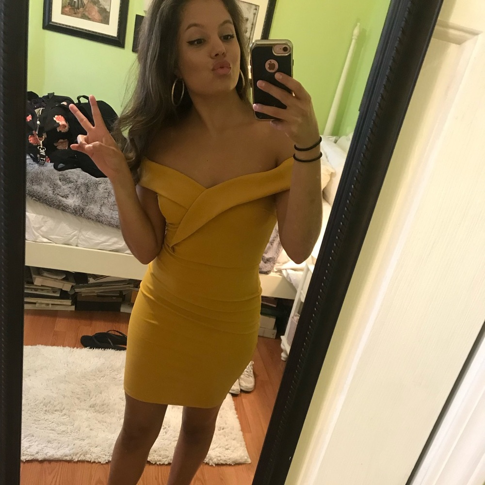Meet your Posher, Leandra